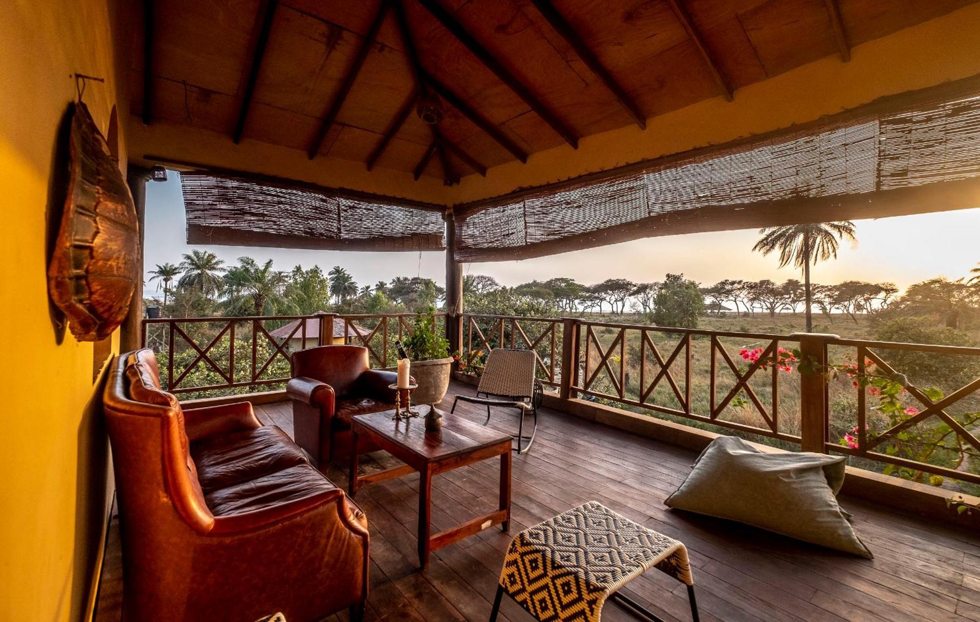 Mansa Musso Lodge Sanyang Exterior photo